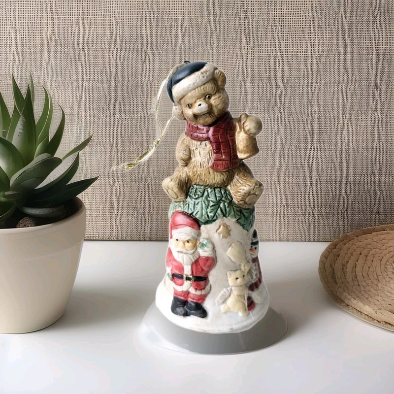 Santa Claus Bell Vintage Ceramic Christmas Holiday Made In China