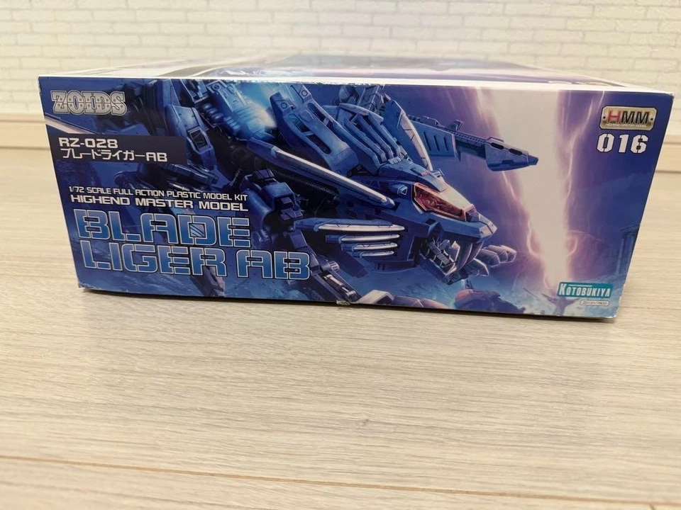 Kit Modelo HMM Caja Abierta KOTOBUKIYA Zoids RZ-028 Blade Liger AB 1/72 Sin Construir Foto 3 de 4