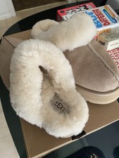 UGG Slippers for Women, US Size 7 - Chestnut