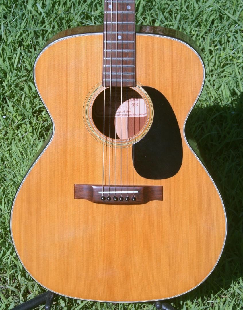 Kasuga F311 (F-15) OOOサイズ ギター 1972年製 日本製 Acoustic Guitar Kasuga F-311 (F-15) Natural 1972 000 Body