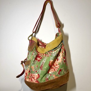 floral bolsas brand