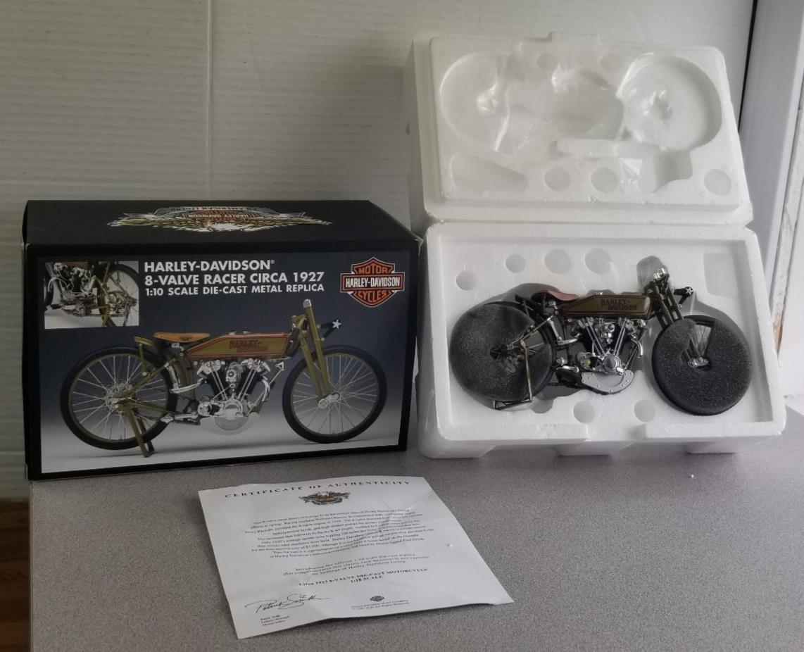 1927 ハーレーダビッドソン 8バルブレーサー ダイキャスト 1/6 スケール Harley Davidson - 1927 ハーレーダビッドソン 8バルブレーサー