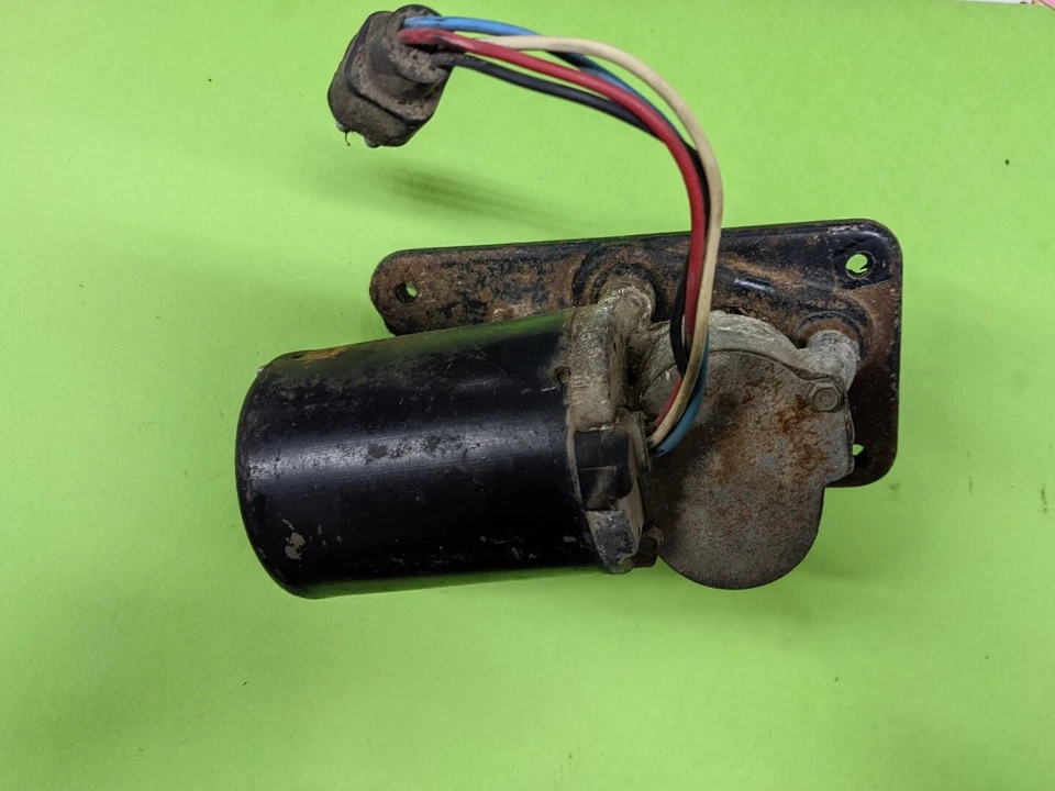 Motor limpiaparabrisas J10 1980 Jeep J20 Grand Wagoneer Cherokee (1979-1986) OEM Foto 2 de 4