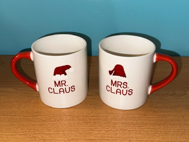Set of 2 Threshold Mr and Mrs Claus Santa Hat Mugs Holiday Christmas