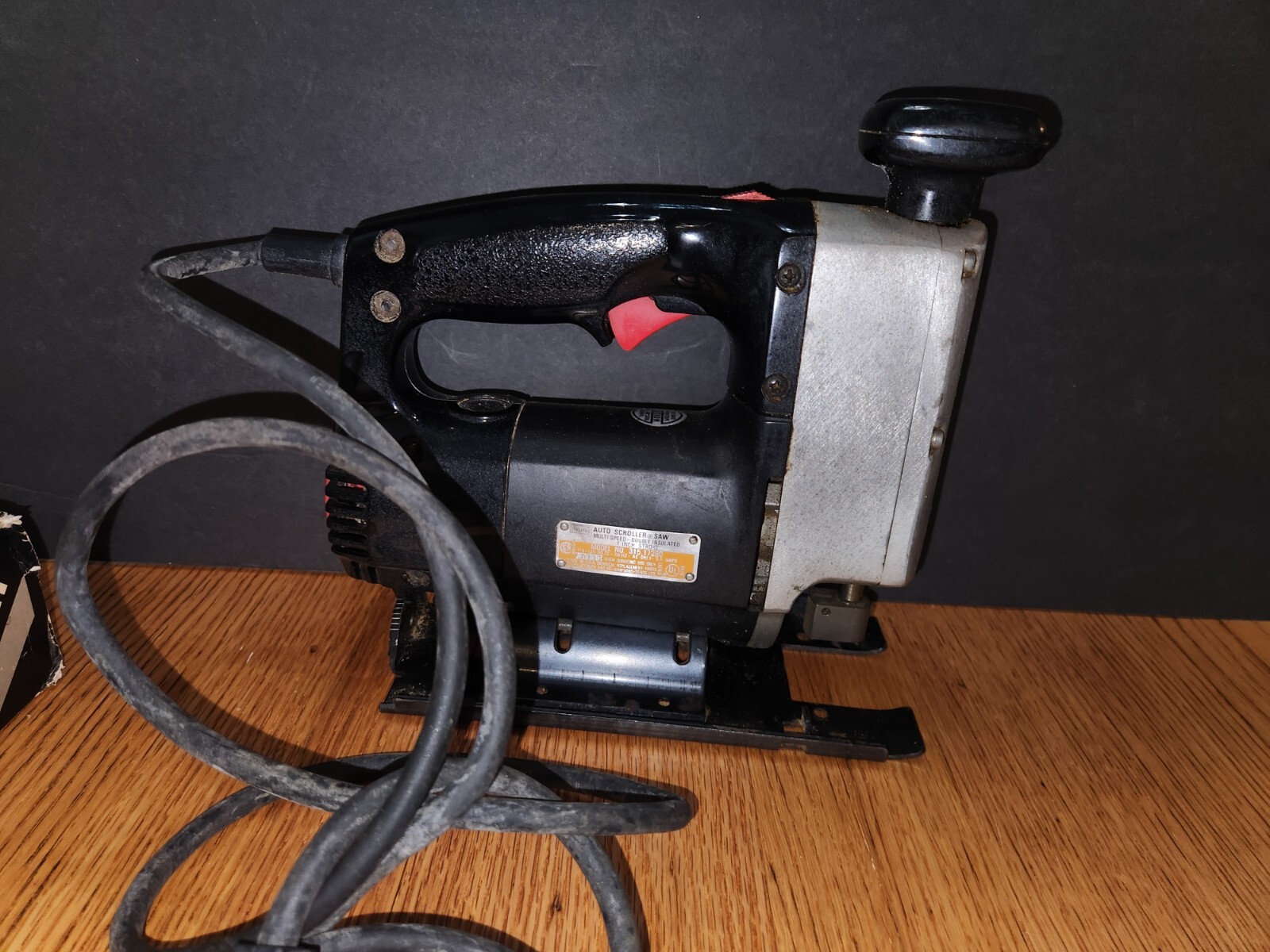 VINTAGE CRAFTSMAN AUTO SCROLLER JIG SAW, 1" STROKE, VARIABLE SPEED, 315