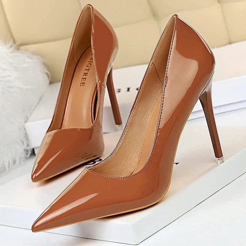 Scarpe donna decolte vernice pelle tacco alto a punta stiletto sexy matrimonio - Foto 38 di 45