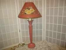 vintage hand painted tole table lamp