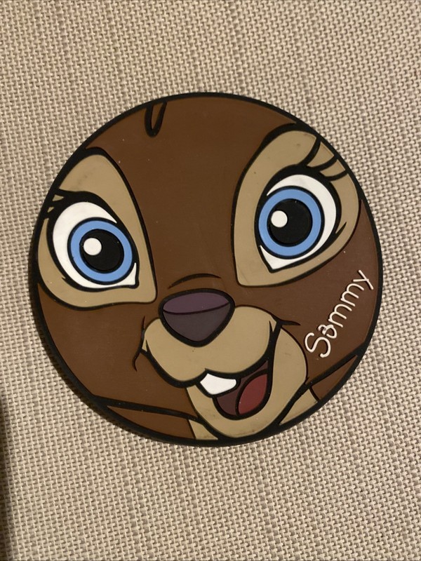 Collectible Sammy Great Wolf Lodge Magnet