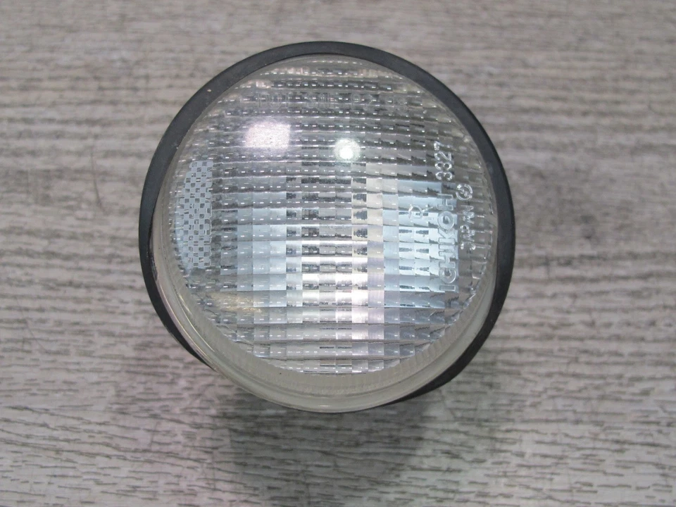 99-01 ISUZU VEHICROSS SET OF 2 FRONT BUMPER LEFT & RIGHT FOG LIGHT LAMP OEM - Image 3 of 4