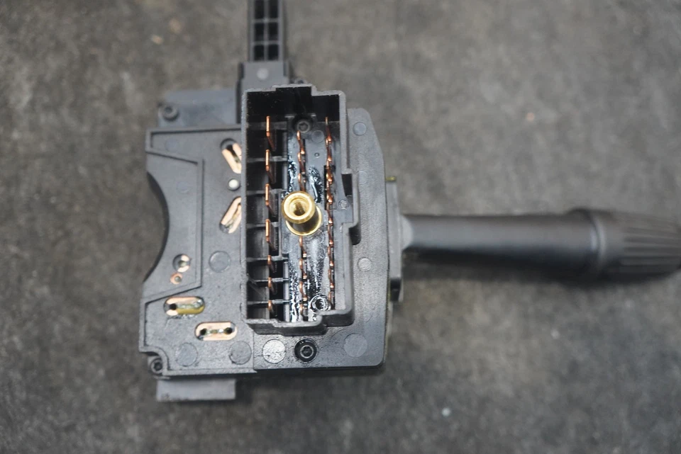 Palanca interruptor señal de giro limpiaparabrisas columna de dirección 04728424 Dodge Viper 1997-2002 Foto 4 de 4