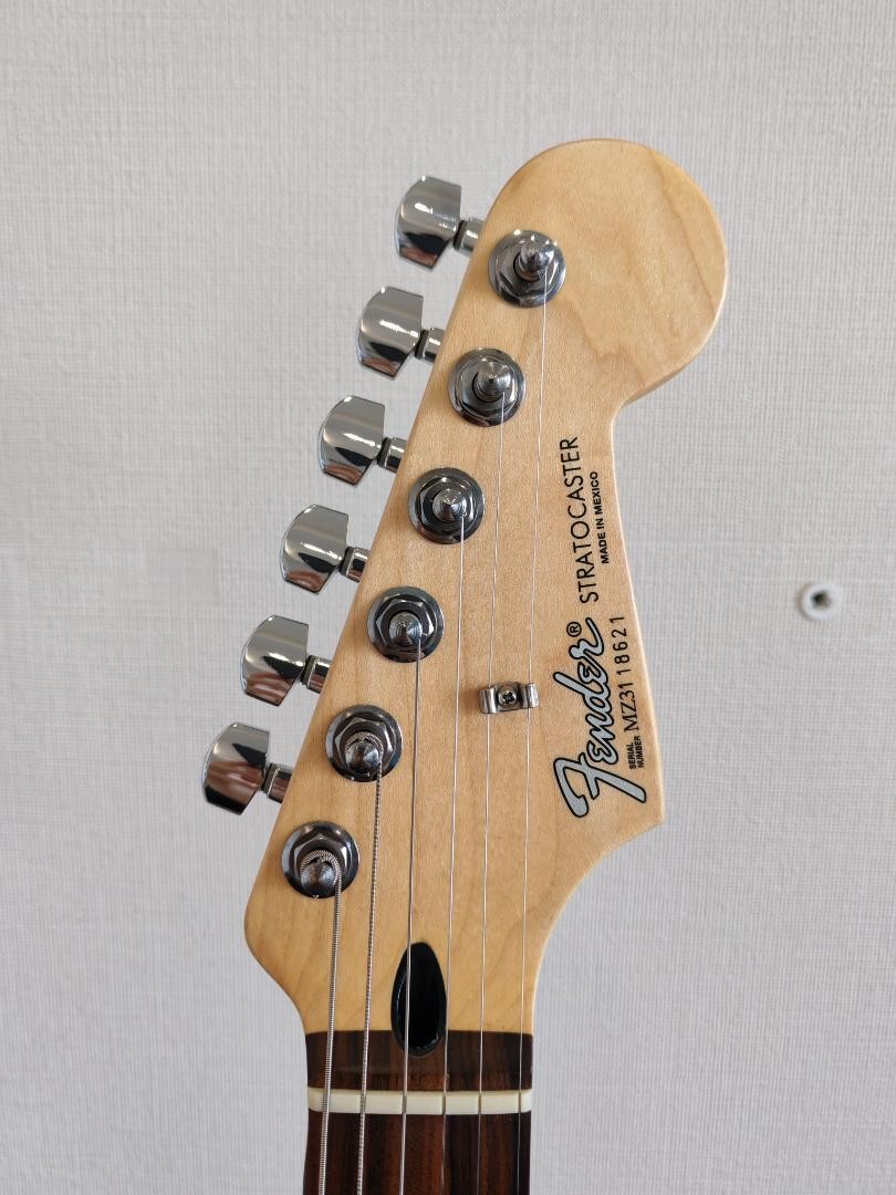 Fender Stratocaster HANABI 手描き 300のうちの1個 | APPS