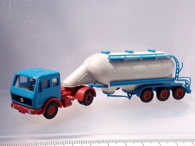  Mercedes 1632 Spitzer Silosattelzug 1:87 H0 Kibri gebauter Bausatz #045/23