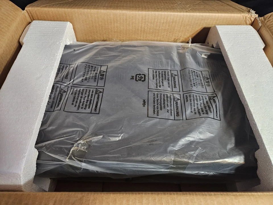 Tascam CD-RW900 CD Rewritable Deck - BRAND NEW Open Box - Image 3 of 4