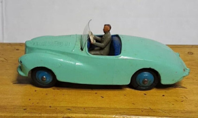 Dinky Toys 101 Sunbeam Alpine Pale Blue Dark Blue Seats Blue Hubcaps Meccano LTD