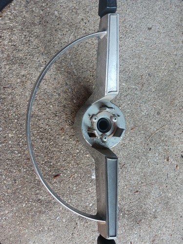 1965 CHEVY IMPALA SS 396 OEM STEERING WHEEL + HORN RING BLACK GM ORIGINAL!!! - Picture 3 of 6