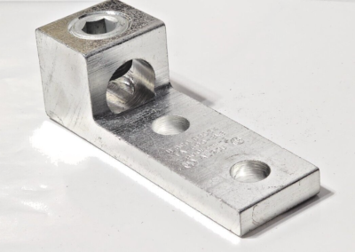 1 PC - ILSCO D2054 TA-600-2NS 600kcmil Mechanical Aluminum LUG