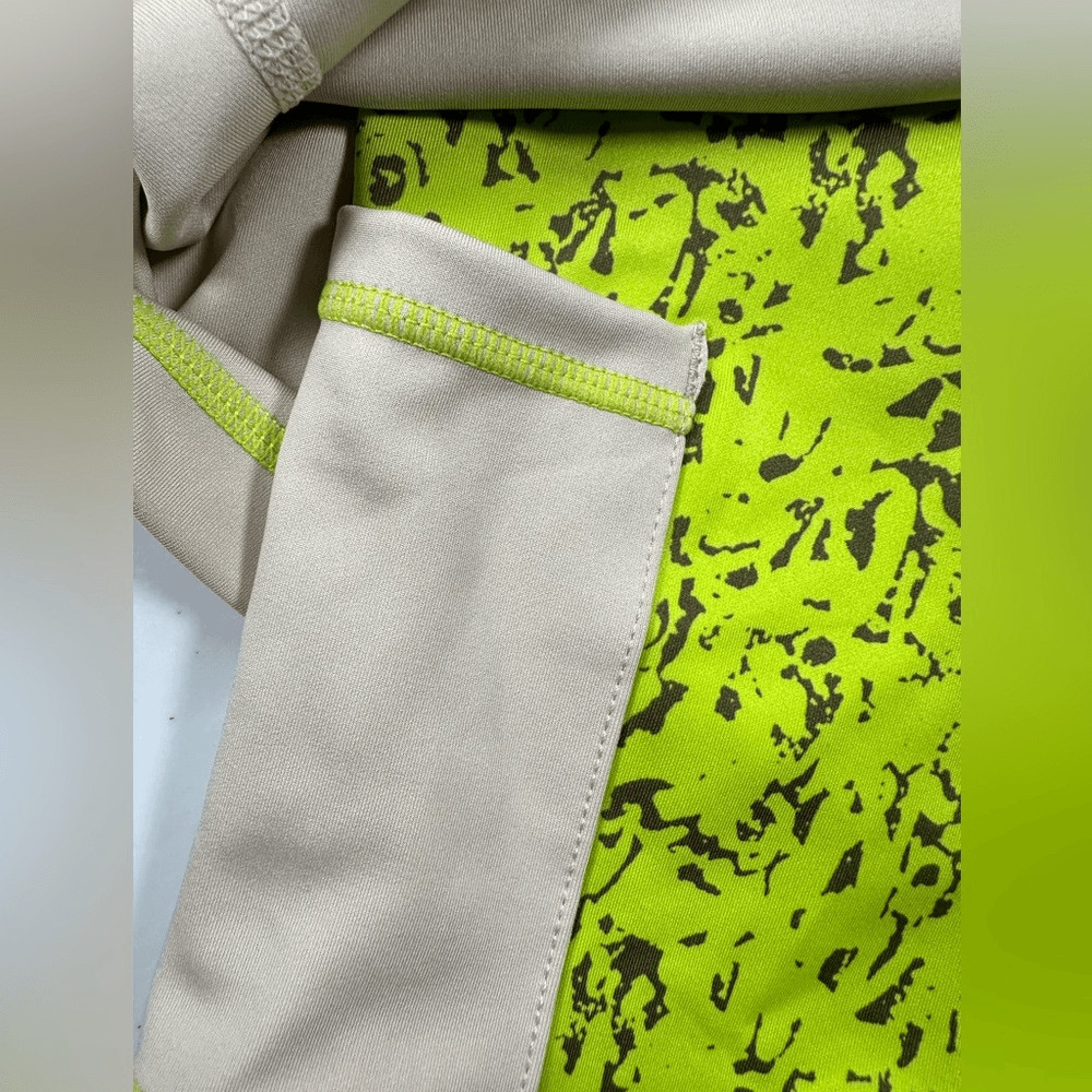 NWT NIKE Girls Kids Tan Athletic Skort Green/Black Bike Shorts - Size Small image 7