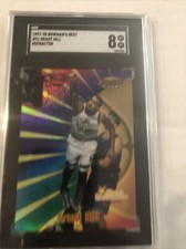 Grant Hill  1997 Bowman's Best Atomic Refractor #91 - Pistons SGC 8