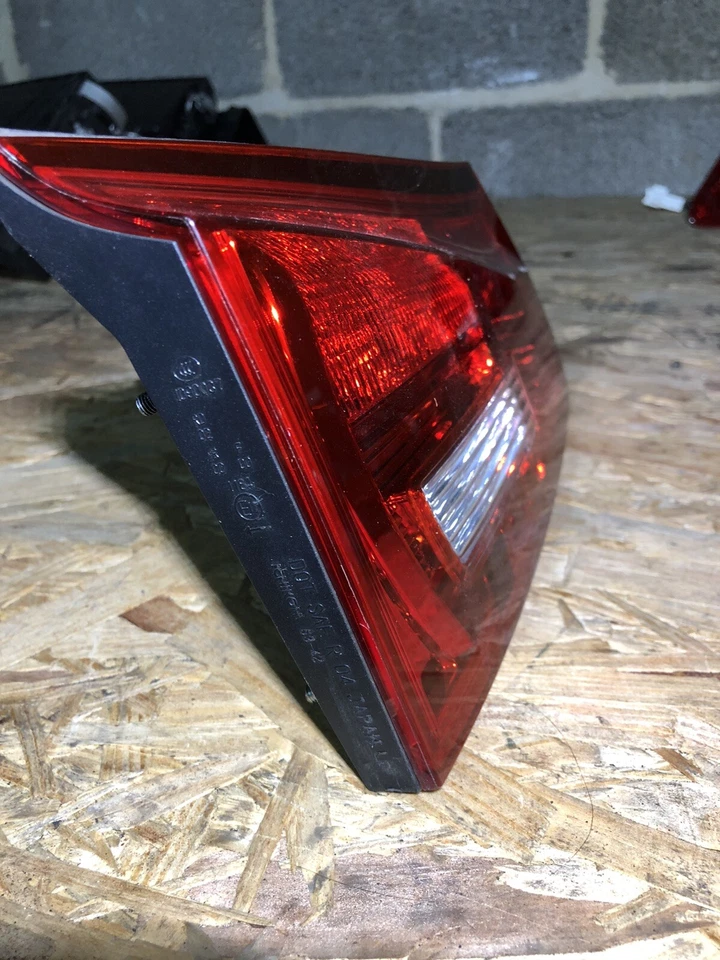 LEXUS OEM FACTORY DRIVERS LH JUEGO DE LUCES TRASERAS EXTERIORES E INTERIORES 2008-2013 IS F Foto 4 de 4