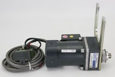 11883 ORIENTAL MOTOR INDUCTION MOTOR W/ GVR5G12.5 GEAR HEAD VHI590C2T-GVR