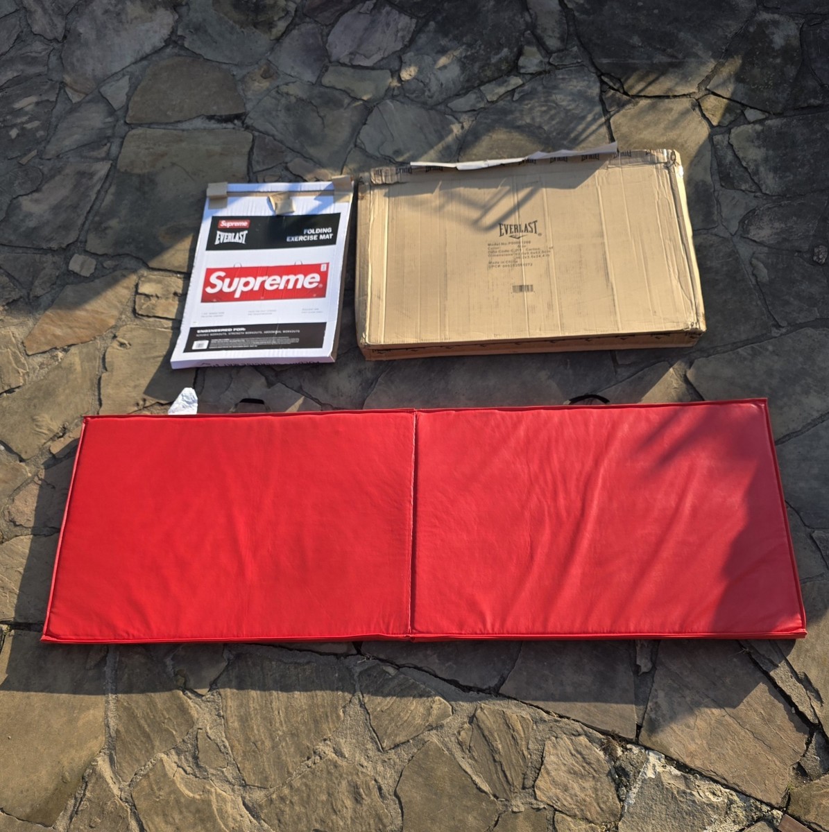 Supreme Everlast Folding Exercise Leather Workout Mat in Red FW17