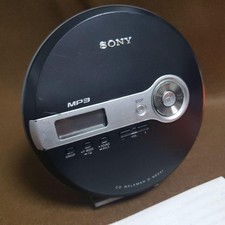 Sony CD Walkman D-NE241 Black Portable CD Player MP3 From Japan
