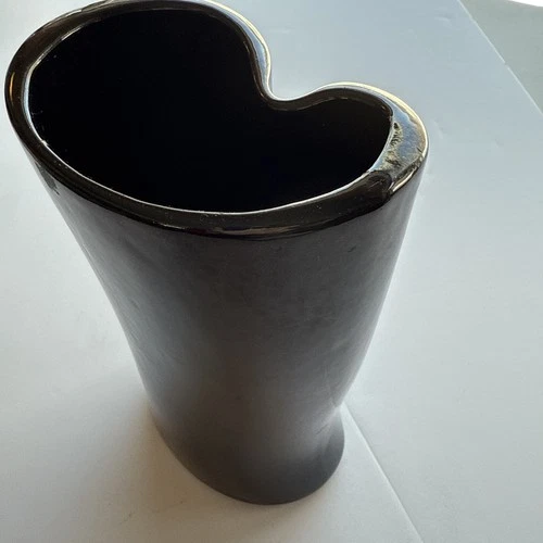 VTG Haeger Vase r979 space age kidney heart BLACK  art pottery glossy fluid