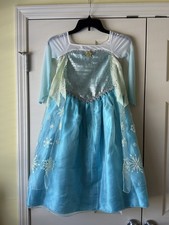 Disney Store: Frozen Elsa Costume Girls 5/6  Dress, Cape,  Light Up Shoes 