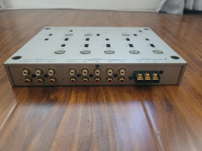 Sony XEC-1000 Electronic Crossover Network - Inc FREE Trkg & Shpg