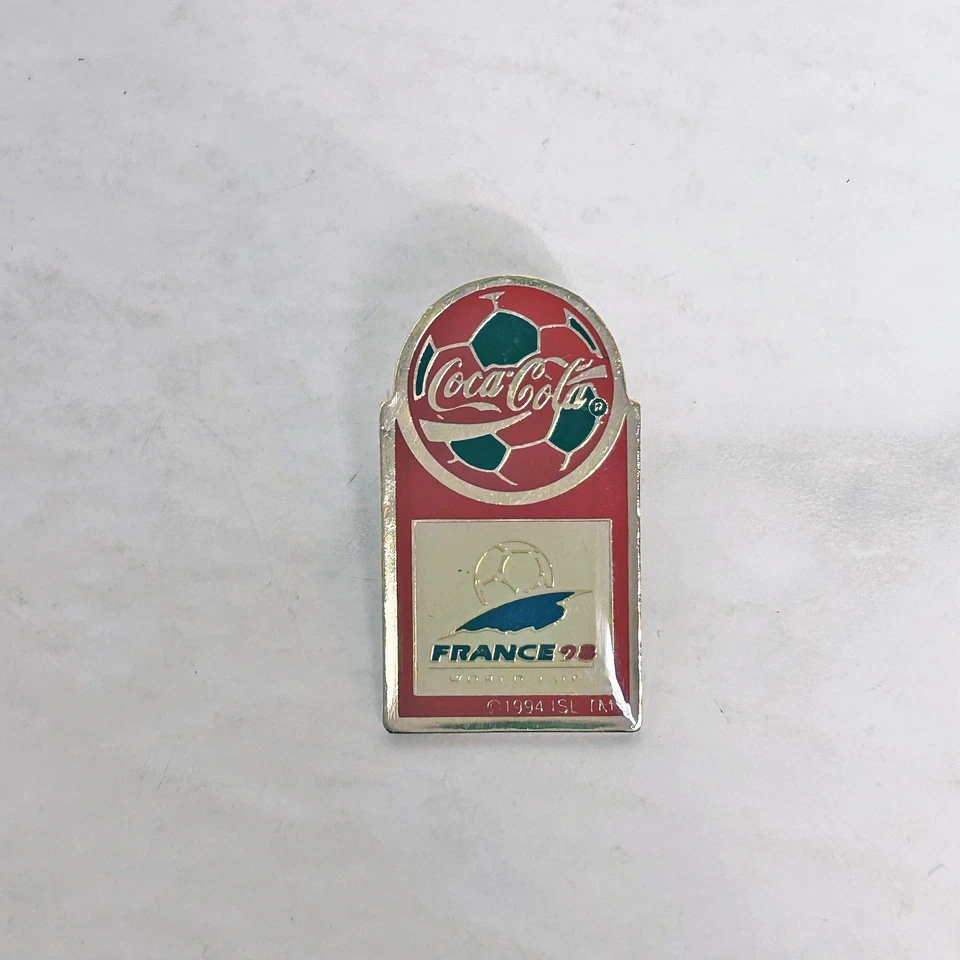 Coca Cola World Cup soccer pin, 1998 France - Image 3 of 4