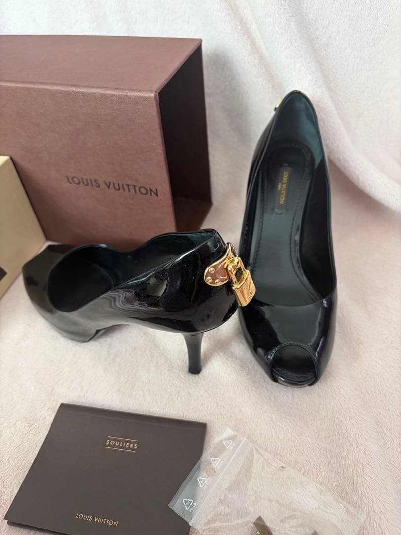 LOUIS VUITTON Heel Leather Pumps Black EU 35.5 135342K Authentic thumbnail 2