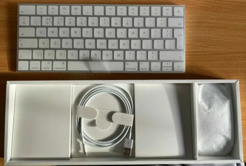 Set di tastiere e mouse Apple