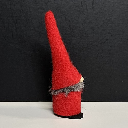LARSSONS TRA Sweden SANTA CLAUS GNOME Wood Christmas TOMTE 6" Heart Feet Label - Picture 4 of 6