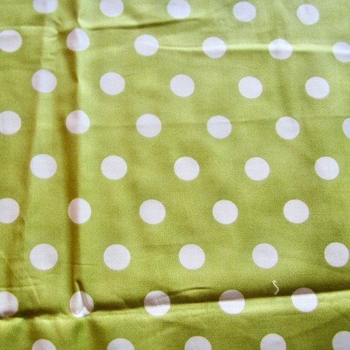 140cm x 114cm Green White Spot Moda Cotton Quilting Fabric 2000s Craft Sewing - Picture 2 of 5