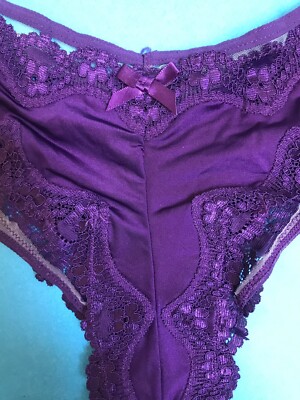 Victorias Secret Sexy Little Things Cheeky Panty - XS - NWT