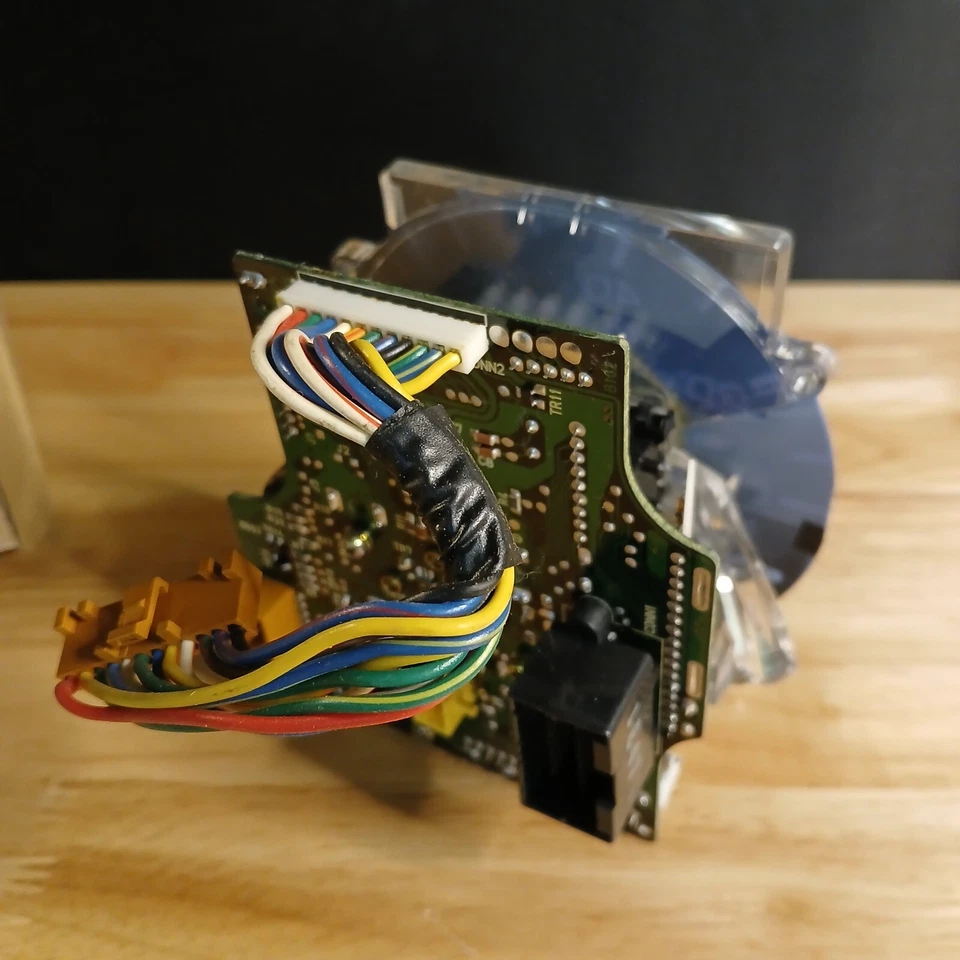 1993 - 1995 年日产 Altima Stanza 速度表总成原始设备制造商全新无标签 #24820-1E471 — 第 3/4 张图片