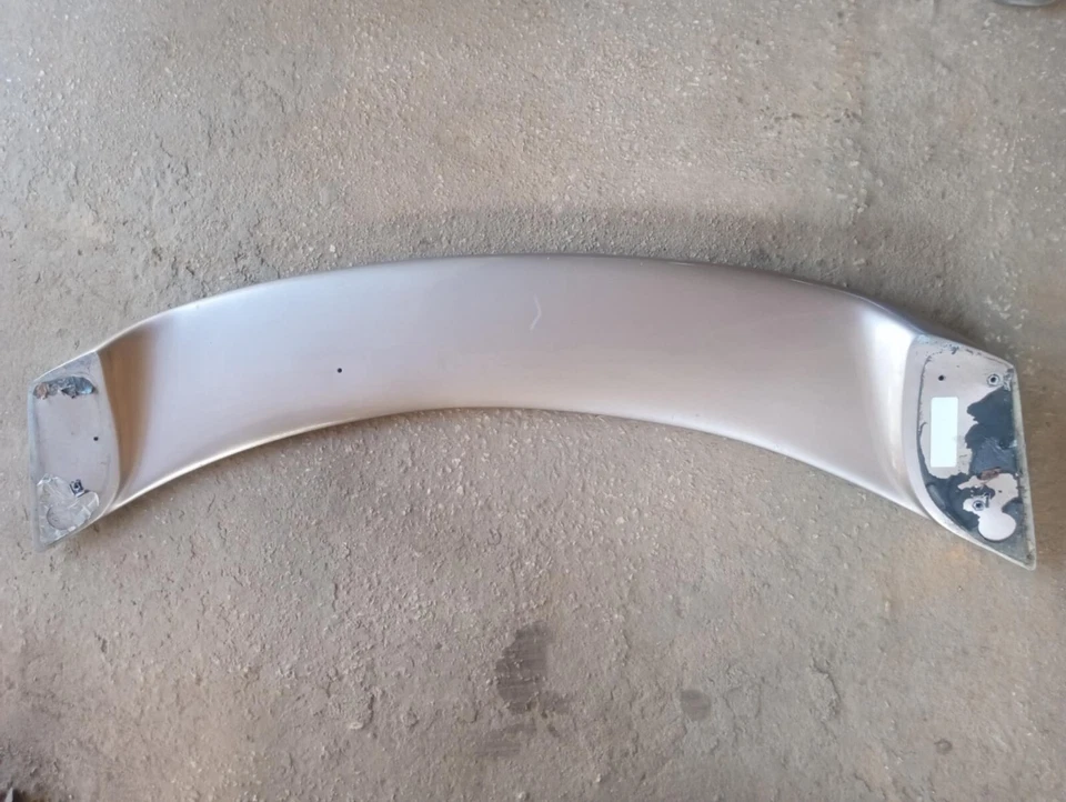 2001-2002 Dodge Stratus R/T Rear Spoiler Gold OEM - Изображение 3 из 4