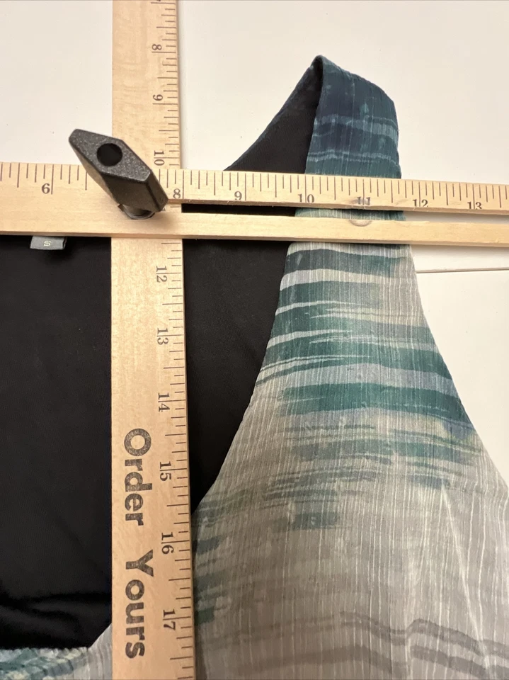 Camiseta sin mangas Matty M cuello en V para mujer forrada negra verde transparente con forro S Foto 3 de 4