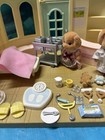 Calico Critters Sylvanian Families Epoch Country Doctor Clinic set  w/extras — photo 2