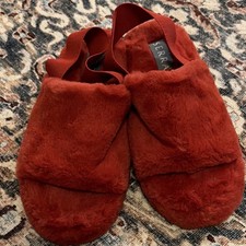 Serra Red Faux Fur Slide Slippers Women  s Size 7/8 Fur Trim Comfort Winter