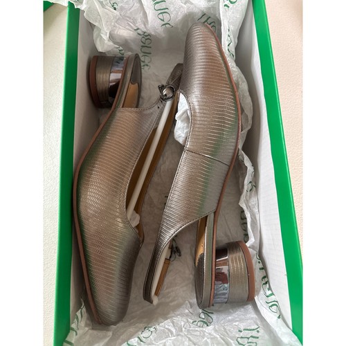 J. Renee Pewter Slingback Pump Size 8 Lizard Print Kitten Heel Dressy Career - Picture 7 of 8