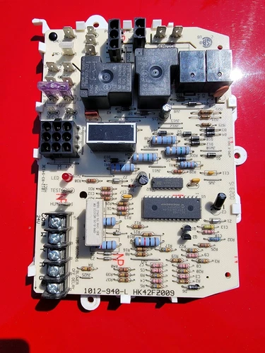 Carrier Bryant Payne Night&Day Furnace Control Circuit Board HK42FZ009