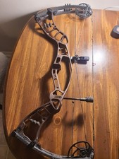 Hoyt Nitrum 30 #2 Cam 70#