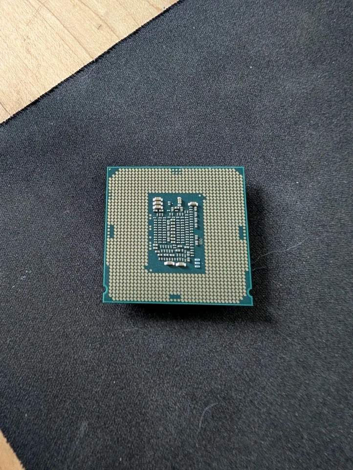Intel Core i7-6700K 6700K - 4GHz Quad-Core (BX80662I76700K) Processor - Image 3 of 4