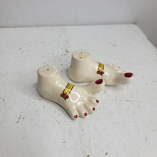 Vintage Giappone piedi nudi dipinti unghie sale e pepe shaker Maryland souvenir - Foto 2 di 4