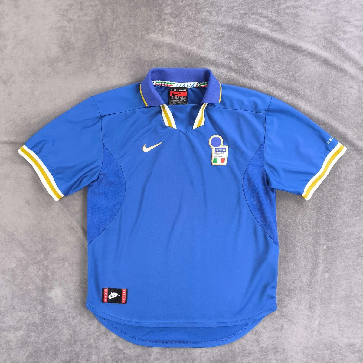 Nike Men's Italy National Team Soccer Fan Apparel & Souvenirs for