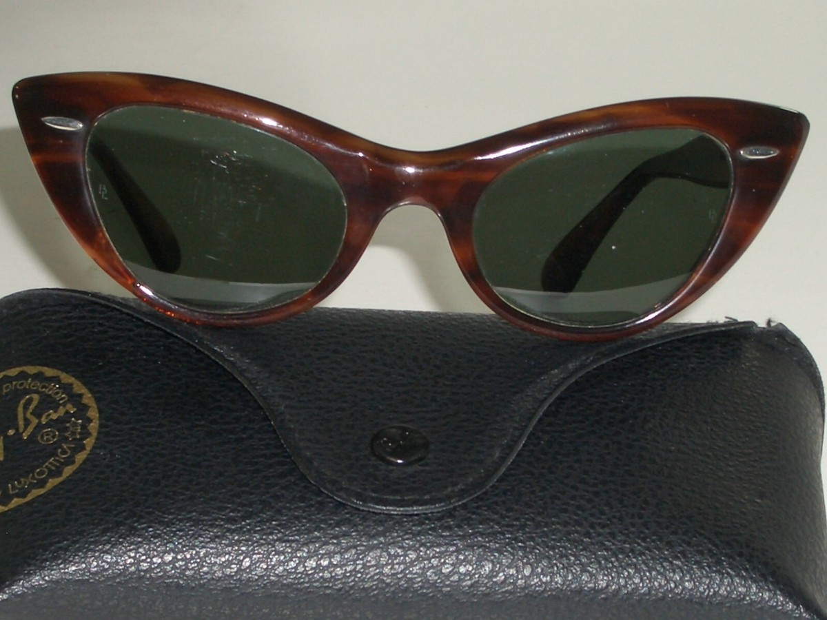 VINTAGE B&L RAY BAN W0960 SHINY TORTOISE G15 GLASS LISBON CATS EYE