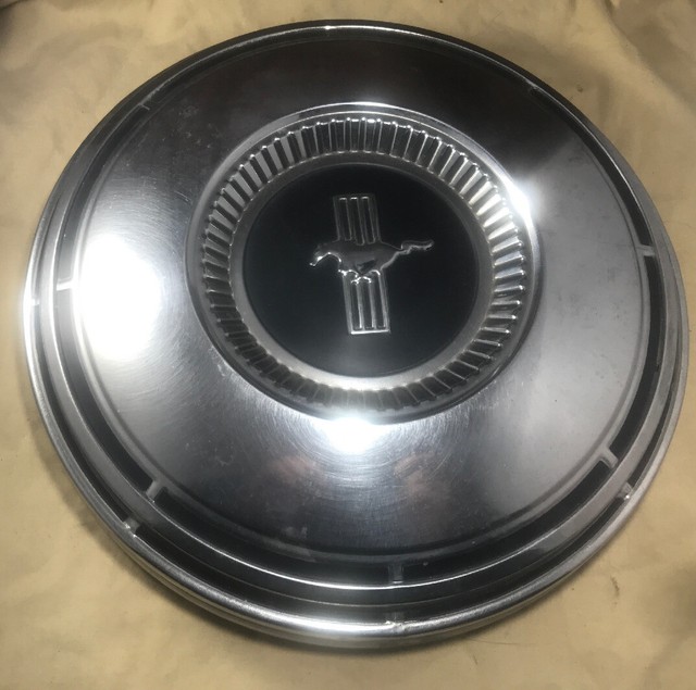 1 Ford MUSTANG Wheel Dog Dish HUB CAP 10 1/2" Poverty Hubcap 1968 1969