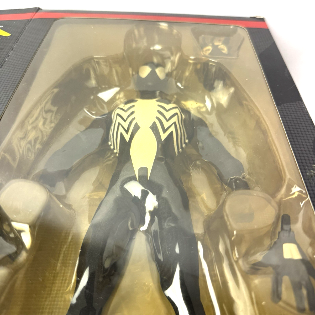 Medicom RAH Amazing Spider-Man Alien Symbiote Costume Real Action