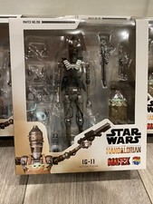MAFEX STAR WARS No.158 The Mandalorian IG-11 DISNEY ACTION FIGURE US SELLER